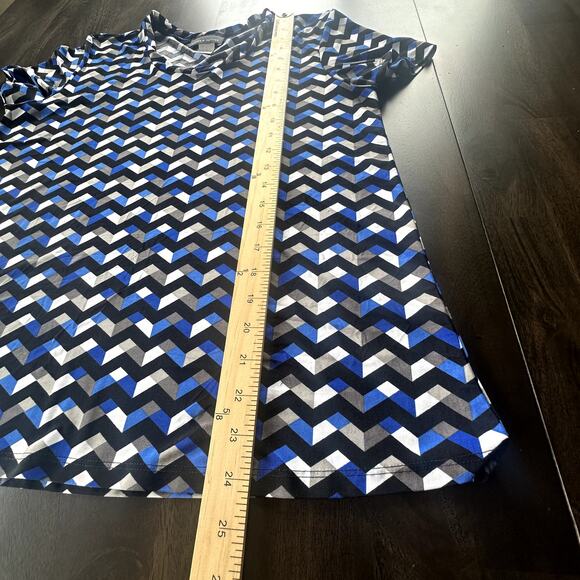 Lauren M. Petites Short Sleeve Top Size Medium - Picture 6 of 7